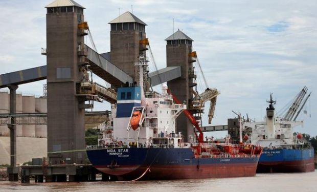 Advierten sobre la necesidad de inversiones en el Río Paraná.