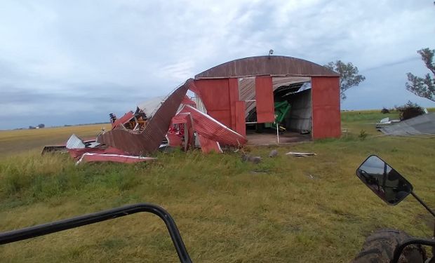 Granizo y viento: la tormenta arrasó varios lotes y zonas rurales de Santa Fe