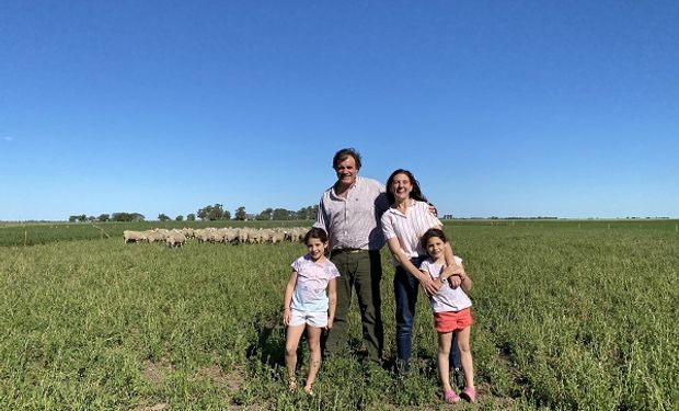 Se instalaron en el campo, apostaron por la leche de oveja y hoy son parada obligada: "Lo que iba a ser una visita fue una vida"