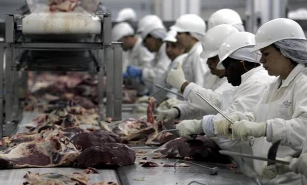 Planta de JBS en San Pablo, Brasil. El grupo emplea a 200.000 personas y exporta a 150 países.