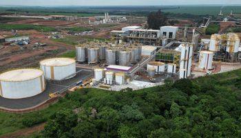 Raízen inaugura a maior planta do mundo de etanol de segunda geração em SP