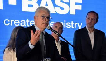 Domínguez ratificó que no habrá aumentos de retenciones y evitó hablar de la “renta inesperada”