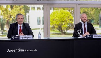 Guzmán recibe a los gobernadores por las negociaciones con el FMI: tres de la oposición se niegan a asistir
