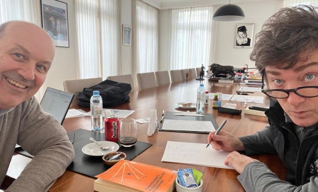 El agro alcanzó las 54 normas de desregulación y es el sector que más cambios tuvo desde que asumió Milei: el ejemplo del ajo para ver lo "absurdo" del Estado