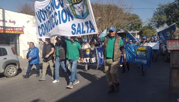 "Basta de salarios de hambre": UATRE se planta en las rutas en reclamo de mejores paritarias