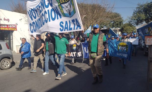 "Basta de salarios de hambre": UATRE se planta en las rutas en reclamo de mejores paritarias