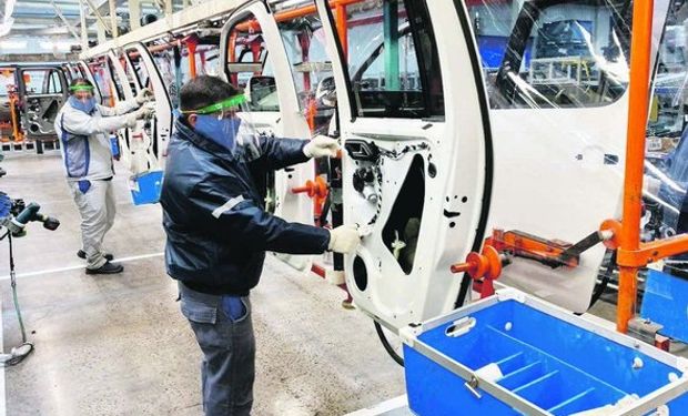 Retornó la producción de pick ups en el país luego de la cuarentena