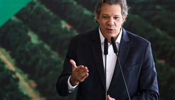 Haddad descarta retaliação contra os EUA e aposta em negociação para remover produtos do tarifaço