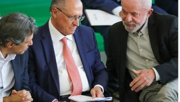 Brasil pede exclusão de alimentos e Embraer do tarifaço