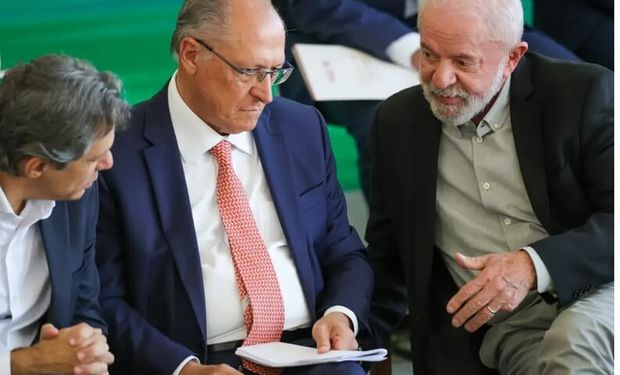 Ministro do Desenvolvimento, Indústria, Comércio e Serviços, Geraldo Alckmin e da Fazenda, Fernando Haddad buscam reverter medida de Trump. ( Foto: Fabio Rodrigues-Pozzebom/ Agência Brasil)