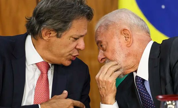 Decisão de recuar ocorreu após uma reunião de emergência no Palácio do Planalto na noite de quinta-feira (Foto: Marcelo Camargo/Agência Brasil)