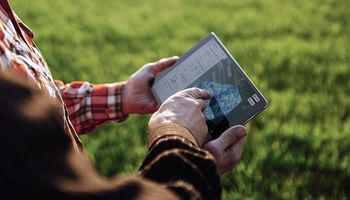 Helm Crop Solutions: lanzan un videojuego basado en la agricultura digital