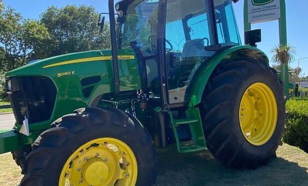 Un “hito” que anticipa lo que se viene: Agrofy concretó la primera venta online de un tractor