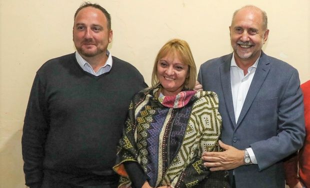 Un candidato peronista prometió una casa y un millón de pesos si gana la intendencia