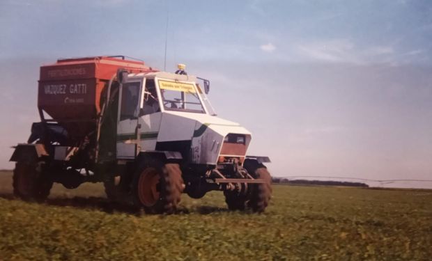 Artesano de maquinaria: la increíble historia del contratista que arma sus propios equipos para fertilizar