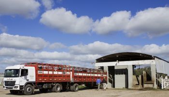 Piden el fin del “cuatrerismo fiscal”: productores cordobeses reclamaron a los políticos que aprueben una ley para aliviar la carga tributaria