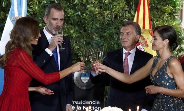 Mauricio Macri y Juliana Awada recibieron a Felipe VI y Letizia, reyes de España en CCK.