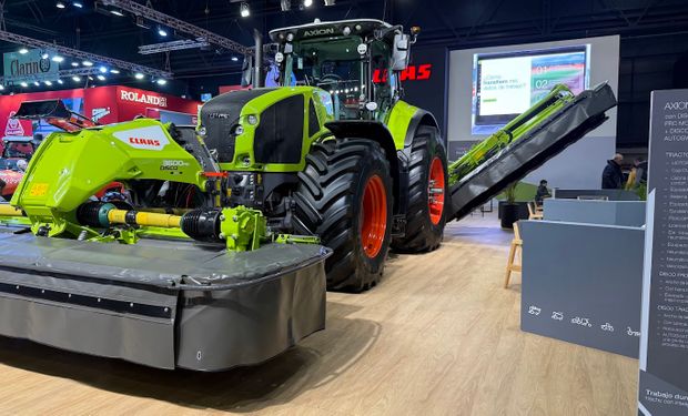 Con 12 versiones disponibles y una propuesta centrada en tecnología y servicio, Claas busca posicionarse en uno de los segmentos más competitivos del agro