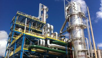 Biorrefinarias devem bater 430 mil toneladas de óleo de milho em 2025
