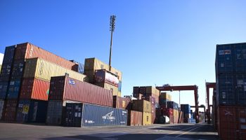 Incrementan el control en la importación de productos fitosanitarios