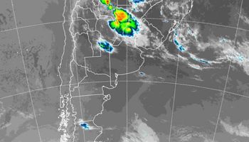 La humedad disponible mantiene la posibilidad de lluvias débiles para la región centro