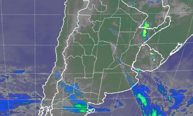 En el recorte de imagen satelital se notan coberturas parciales y sectorizadas, en muchos casos son nubes bajas producto de lo mencionado anteriormente.