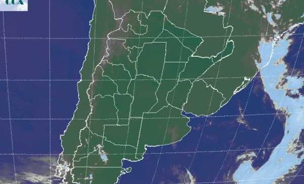 En la jornada de hoy se espera que el cielo permanezca algo a parcialmente nublado sobre el centro y gran parte del norte.