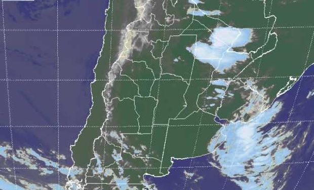 Durante la noche y la madrugada de ayer, las lluvias y lloviznas reaparecieron en vastos sectores de ER y en forma más dispersa en el este de SF y el noreste de BA.