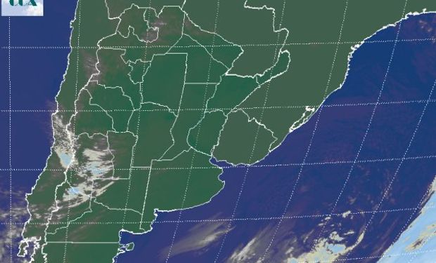 La foto satelital revela la presencia de un sistema de alta presión sobre el centro del país.