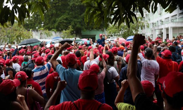 MST inicia ofensiva e cobra Lula enquanto produtores se preparam contra invasões 