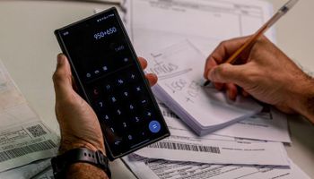 Taxa média de juros fica em 31,4% ao ano em julho