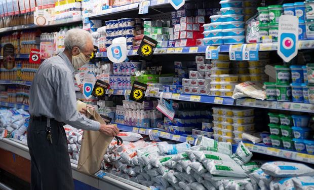 Analistas y consultoras esperan una inflación cercana al 95% en 2022 y del 77% en 2023