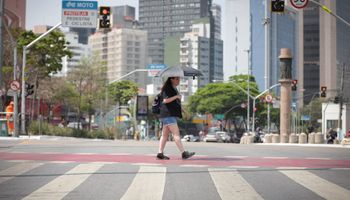 Elevação de temperatura, chuvas isoladas: instabilidade no Sudeste marca o fim de semana