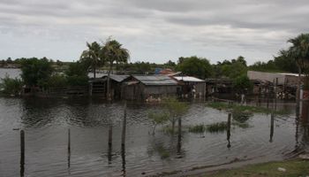 Temporal en Chaco: ya hay 50 mil afectados por las crecidas de los ríos Paraná y Paraguay
