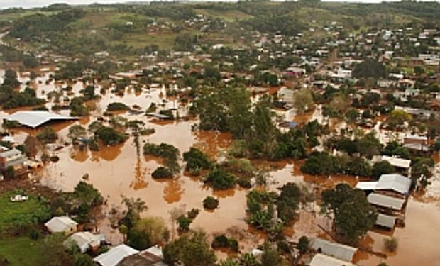 Anunciaron beneficios para damnificados por las inundaciones