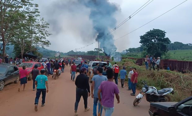 Na semana passada, no Pará, o MST invadiu a Estrada de Ferro Carajás, localizada no município de Parauapebas