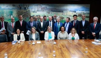 Governo retoma investigação de dumping na importação de leite em pó