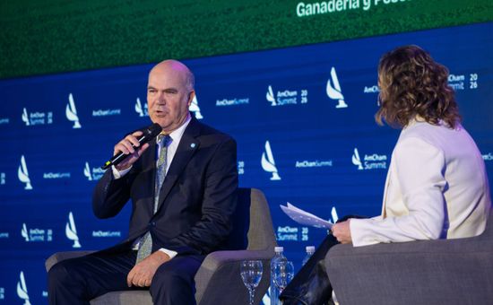 En un foro empresario, el secretario de Agricultura planteó la eliminación de derechos de exportación es un compromiso; también abordó la ley de semillas