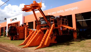 Jacto avança do citrus à cana e chega à Agrishow ampliando horizontes