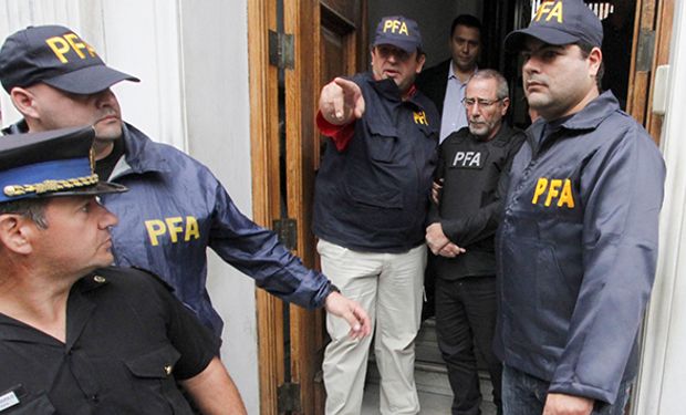 Jaime apuntó contra los Kirchner y De Vido.