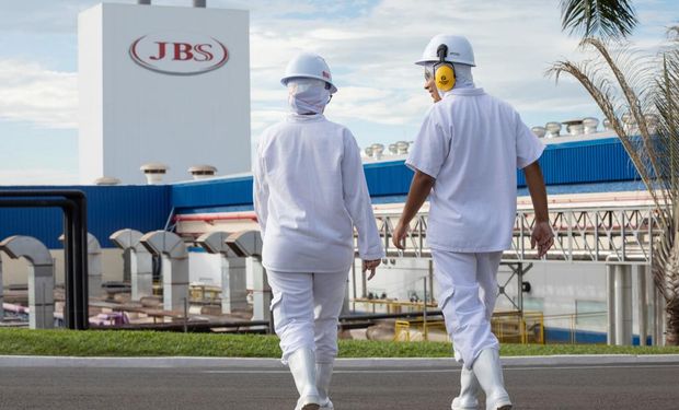 JBS e as cadeias produtivas ligadas a ela no Brasil contribuem para a geração de 2,73% dos empregos do país. (Foto - Divulgação)