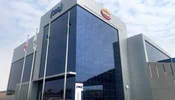 JBS amplia operação na Arábia Saudita com nova planta e plano de expansão até fim de 2026