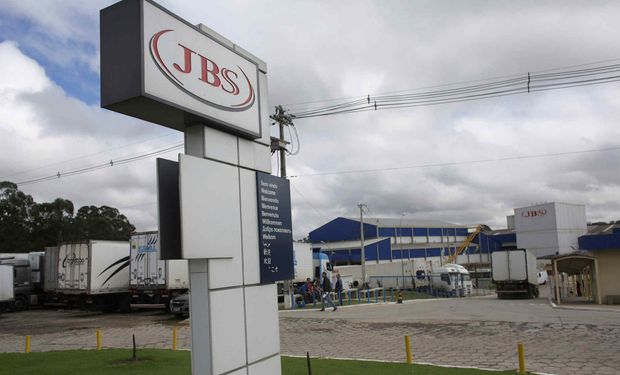 El frigorífico JBS de Brasil vuelve a exportar a China luego de que levanten la suspensión por el coronavirus