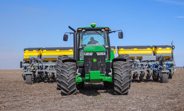 La experiencia de contratistas y productores que usaron John Deere Financial, la herramienta que cumplió 25 años