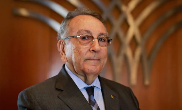 "Economia não pode ser refém de narrativas políticas", diz CNA