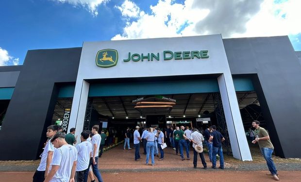 John Deere: maquinários menores e seminovos avançam no mercado
