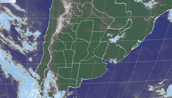 Jornada calurosa de verano en otoño