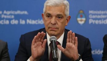 “No se entiende el paro”: Domínguez criticó la medida y cruzó a la Mesa de Enlace 