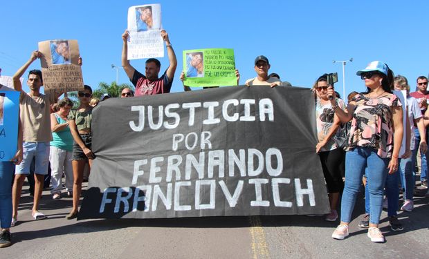 Marcha y corte de ruta: piden justicia por el asesinato del camionero que llevó soja a Chaco