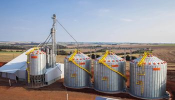 Kepler Weber leva projeto de 80 mil toneladas de milho para a Venezuela